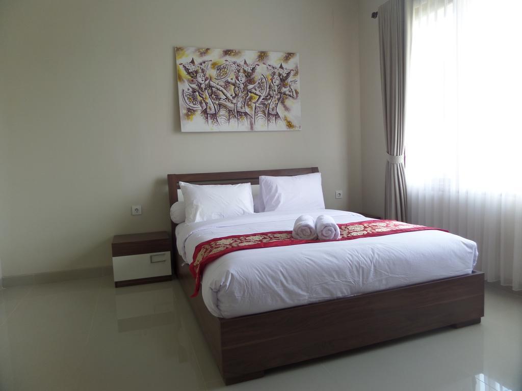 Royal Majesty Villas Kuta Lombok Exterior foto